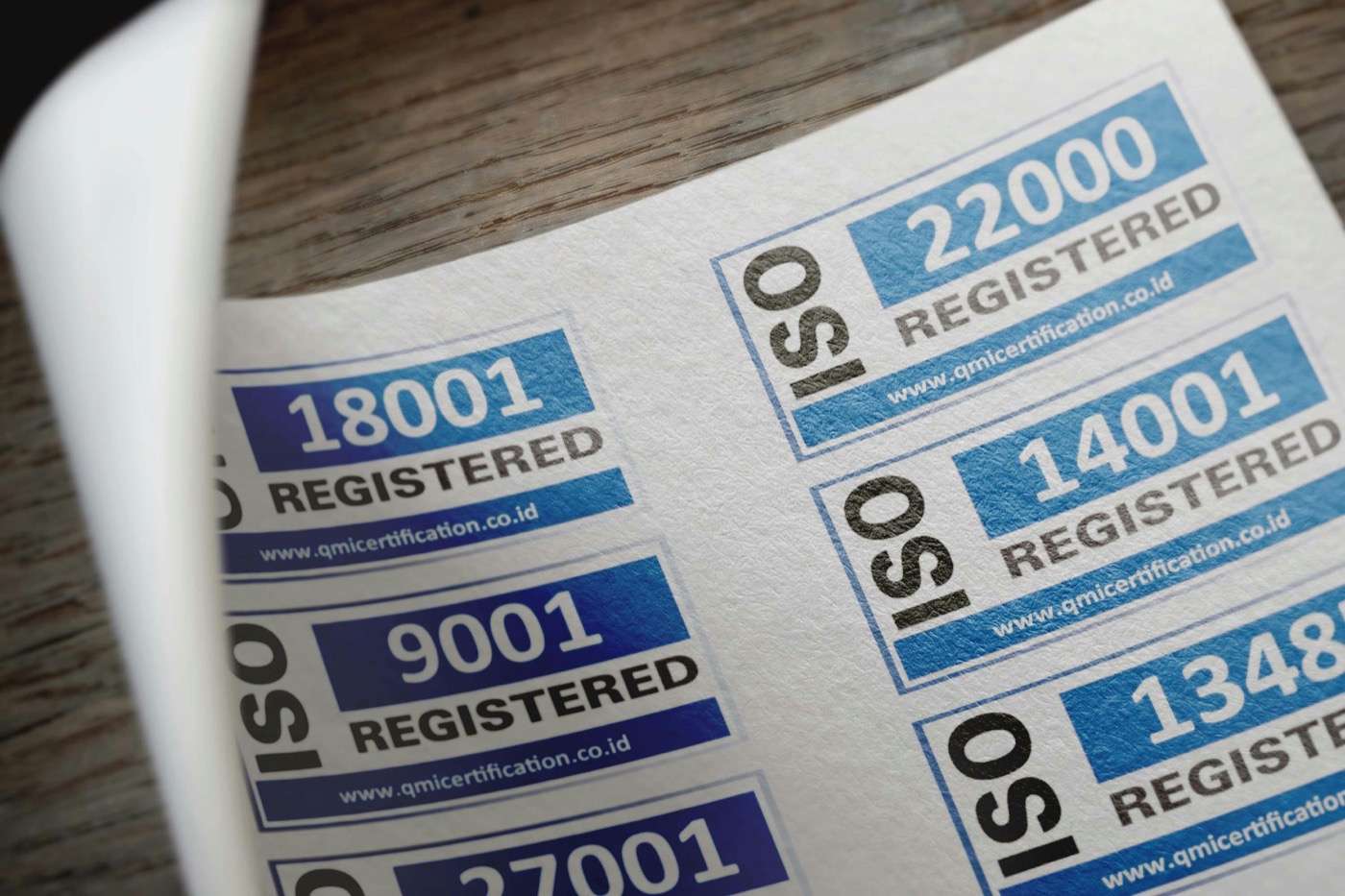ISO9001质量管理体系认证证书相关实拍图